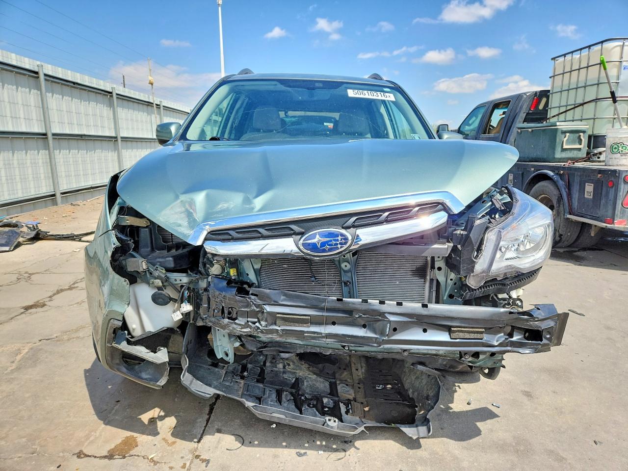 2017 SUBARU FORESTER