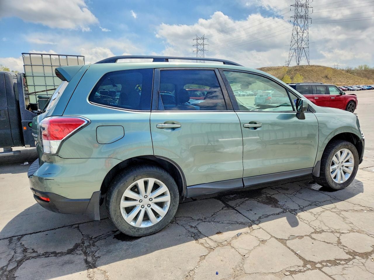 2017 SUBARU FORESTER