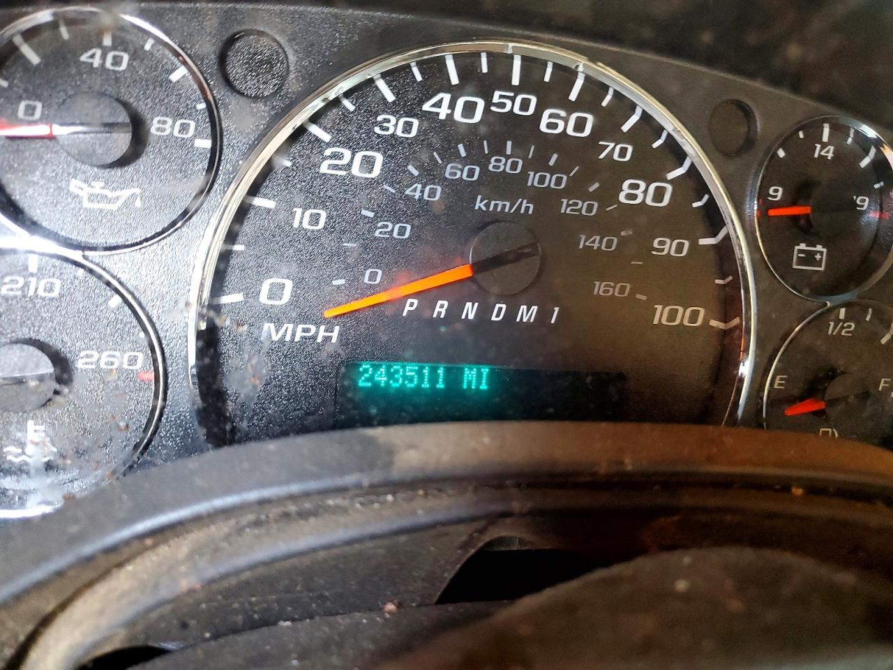 2011 CHEVROLET EXPRESS