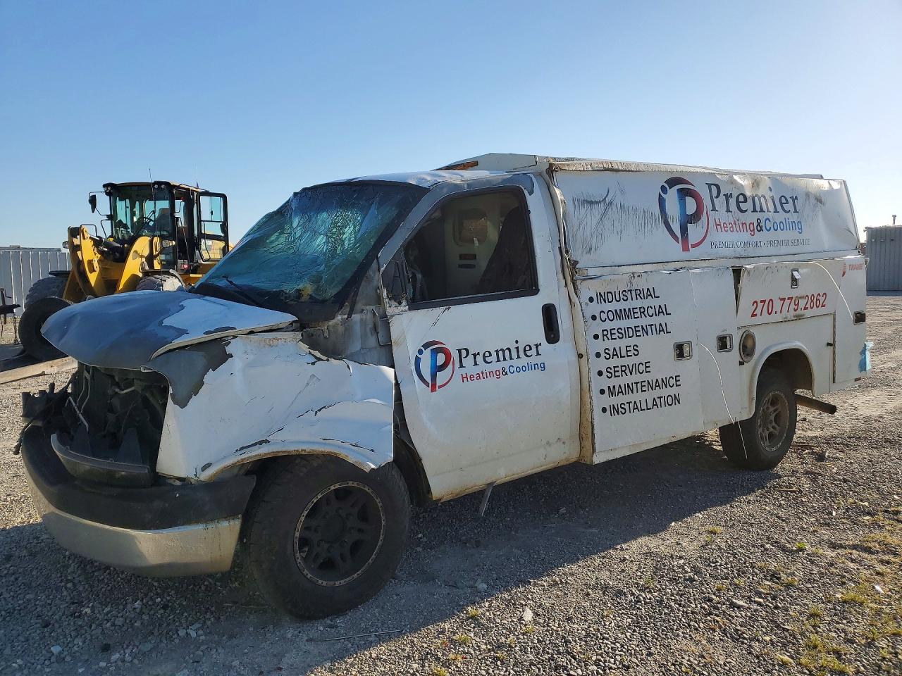 2011 CHEVROLET EXPRESS