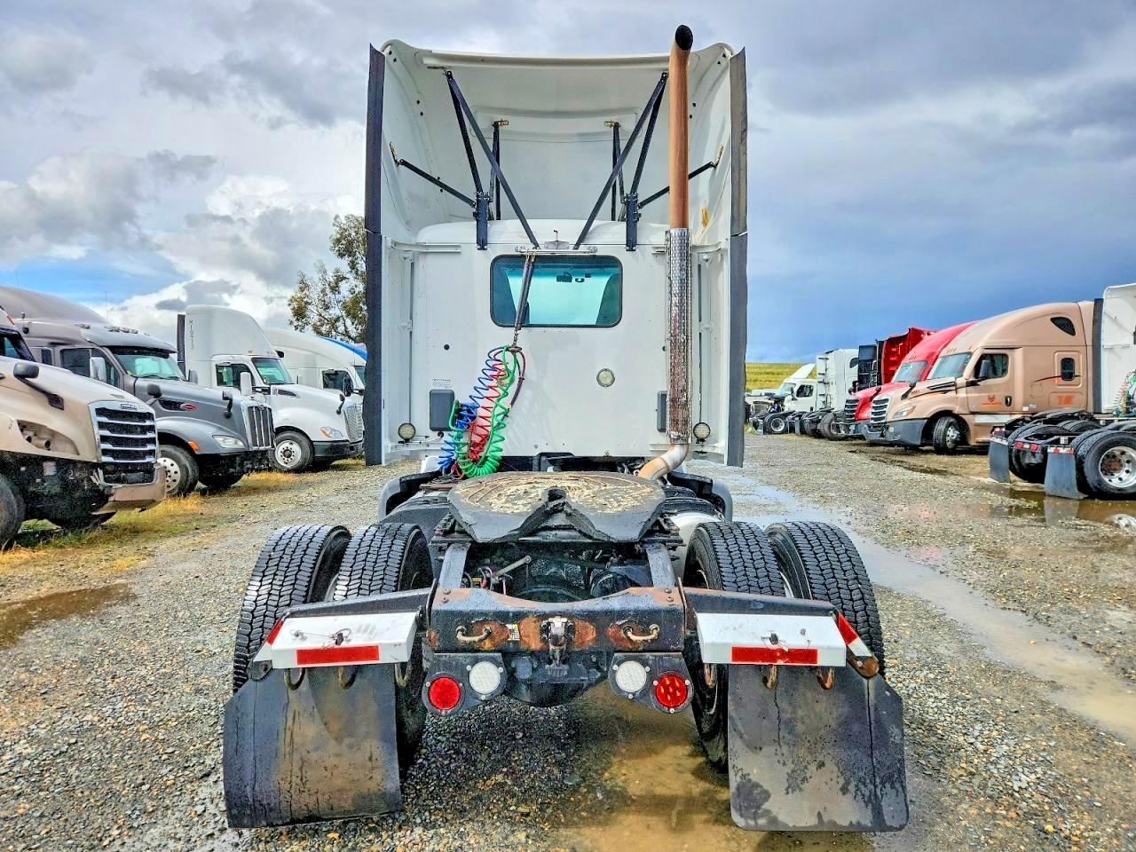 2015 PETERBILT ALL OTHER