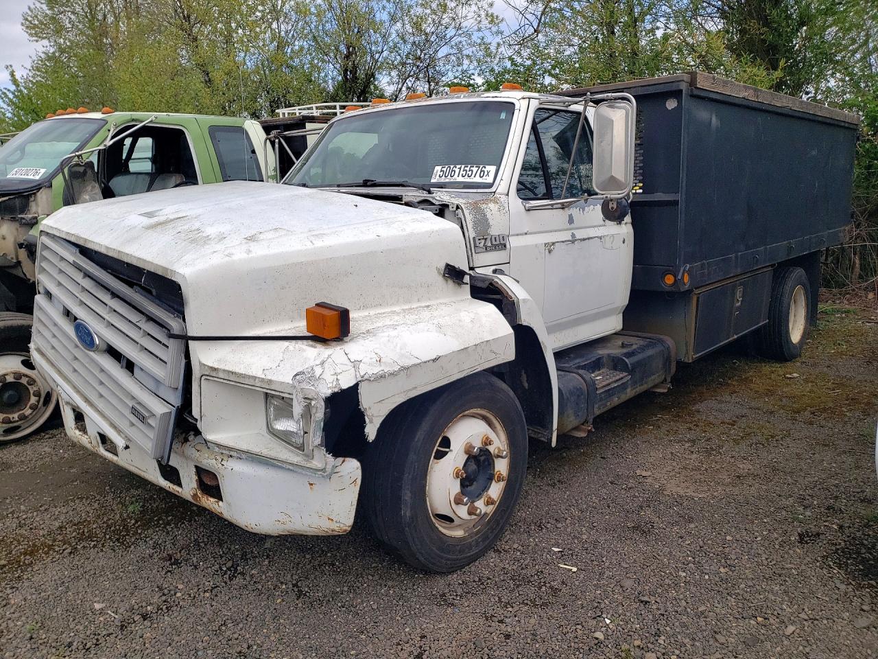 1991 FORD F-700