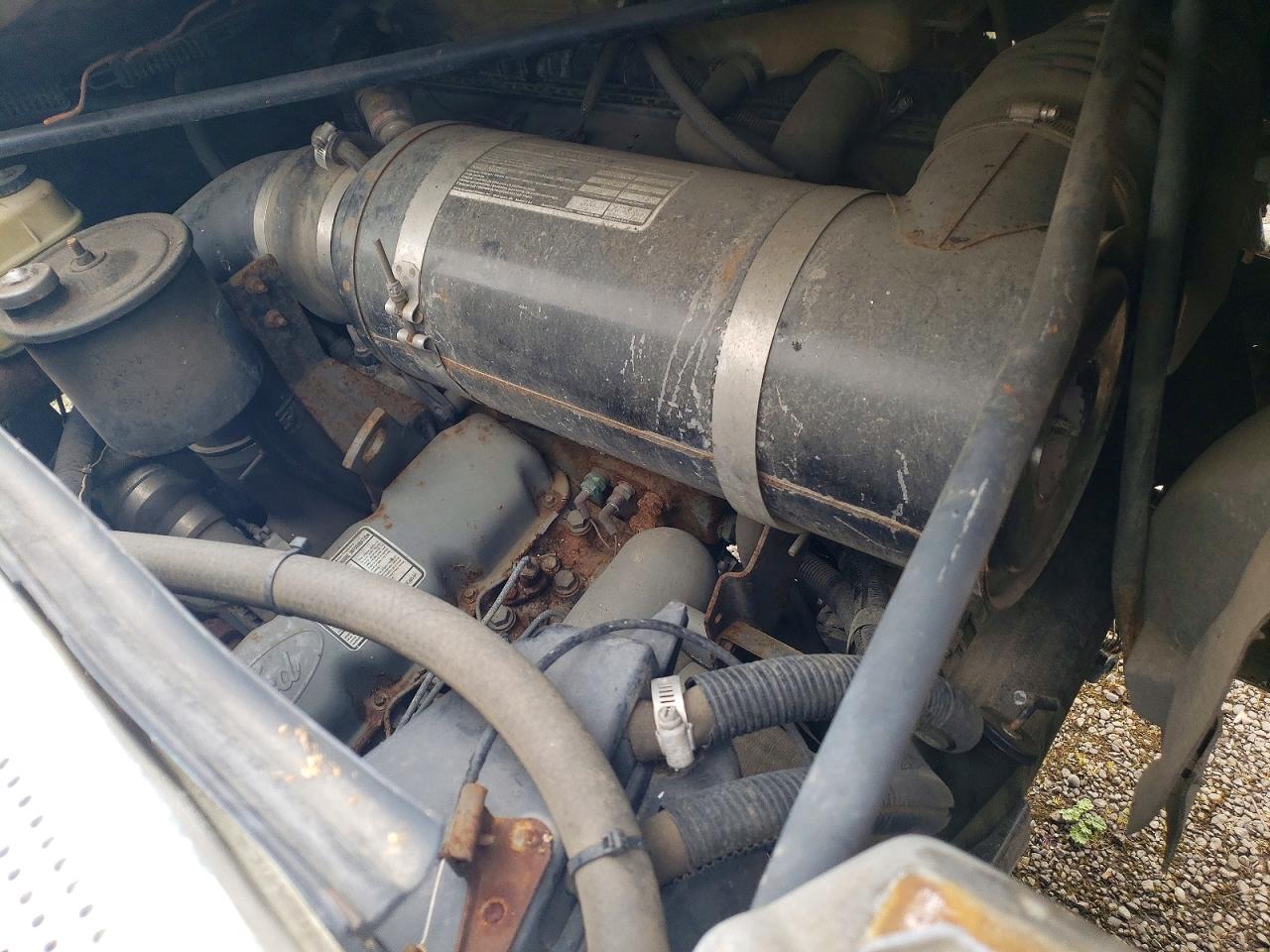 1991 FORD F-700