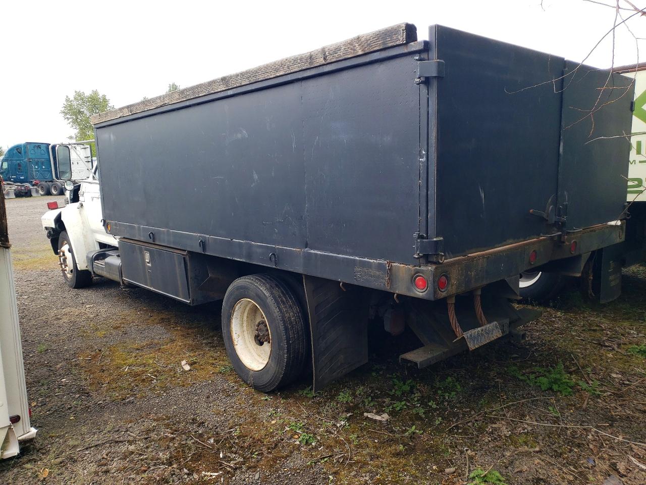 1991 FORD F-700