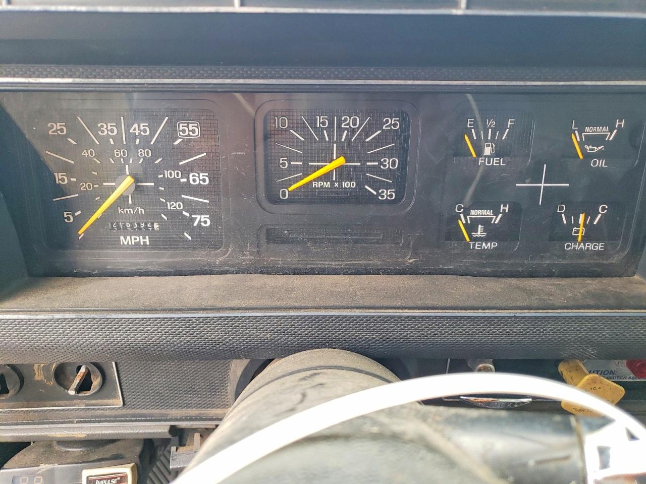 1991 FORD F-700