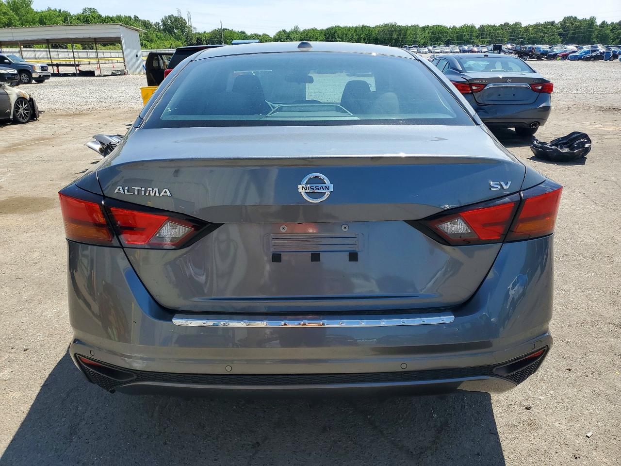 2022 NISSAN ALTIMA