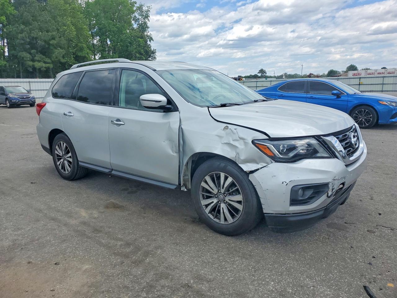 2018 NISSAN PATHFINDER