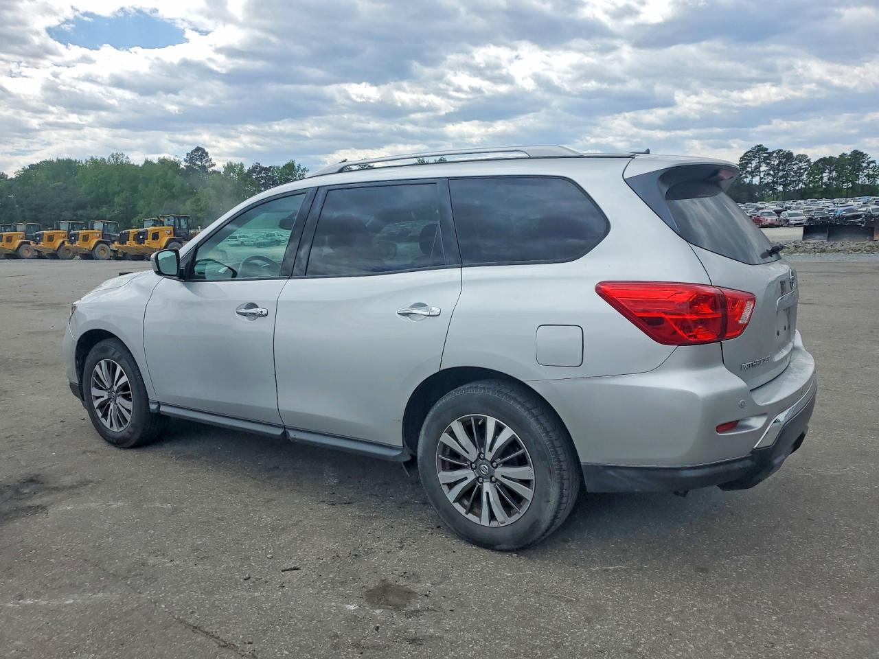 2018 NISSAN PATHFINDER