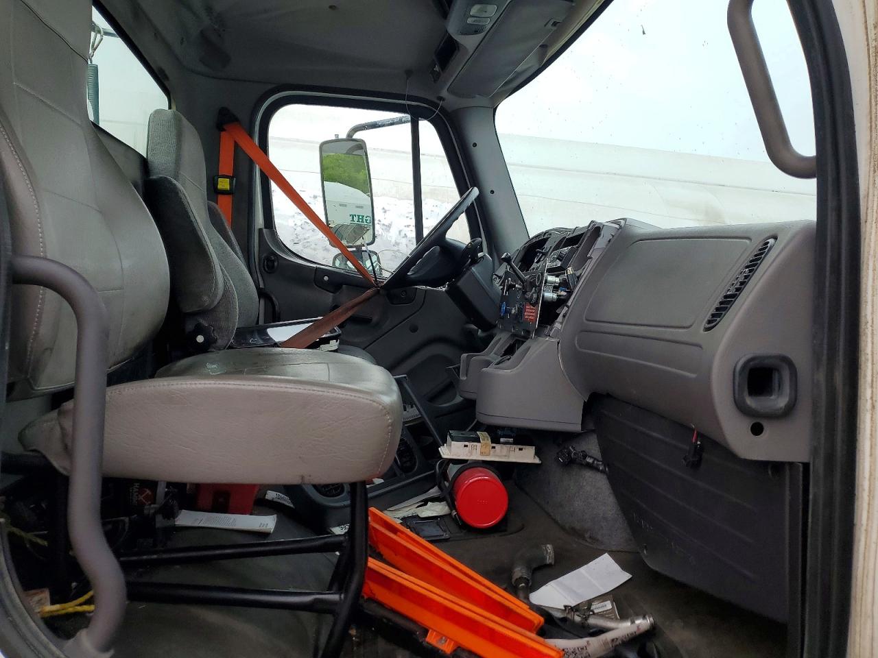 2015 FREIGHTLINER ALL OTHER