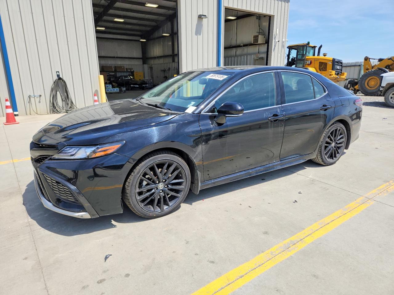 2023 TOYOTA CAMRY