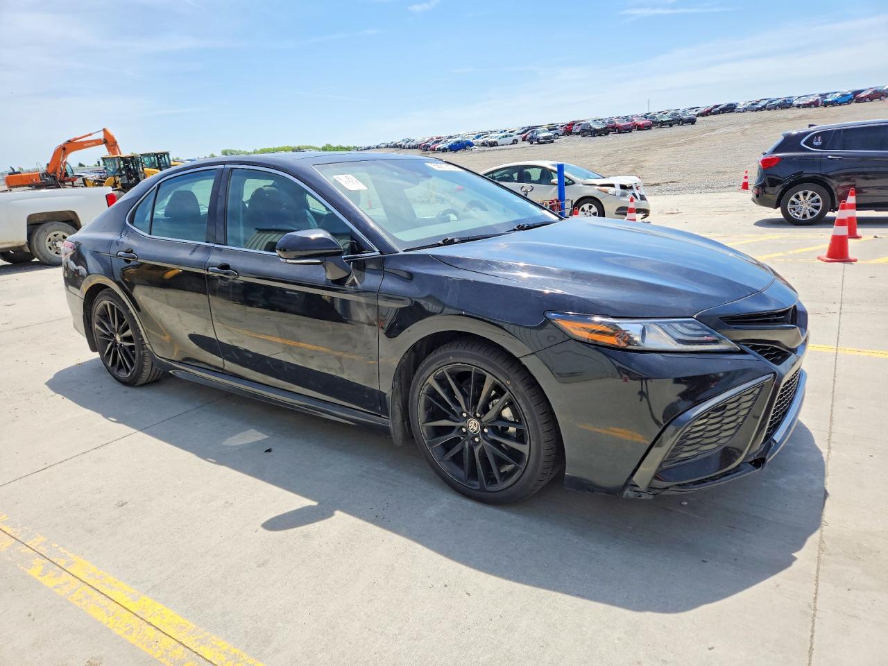 2023 TOYOTA CAMRY