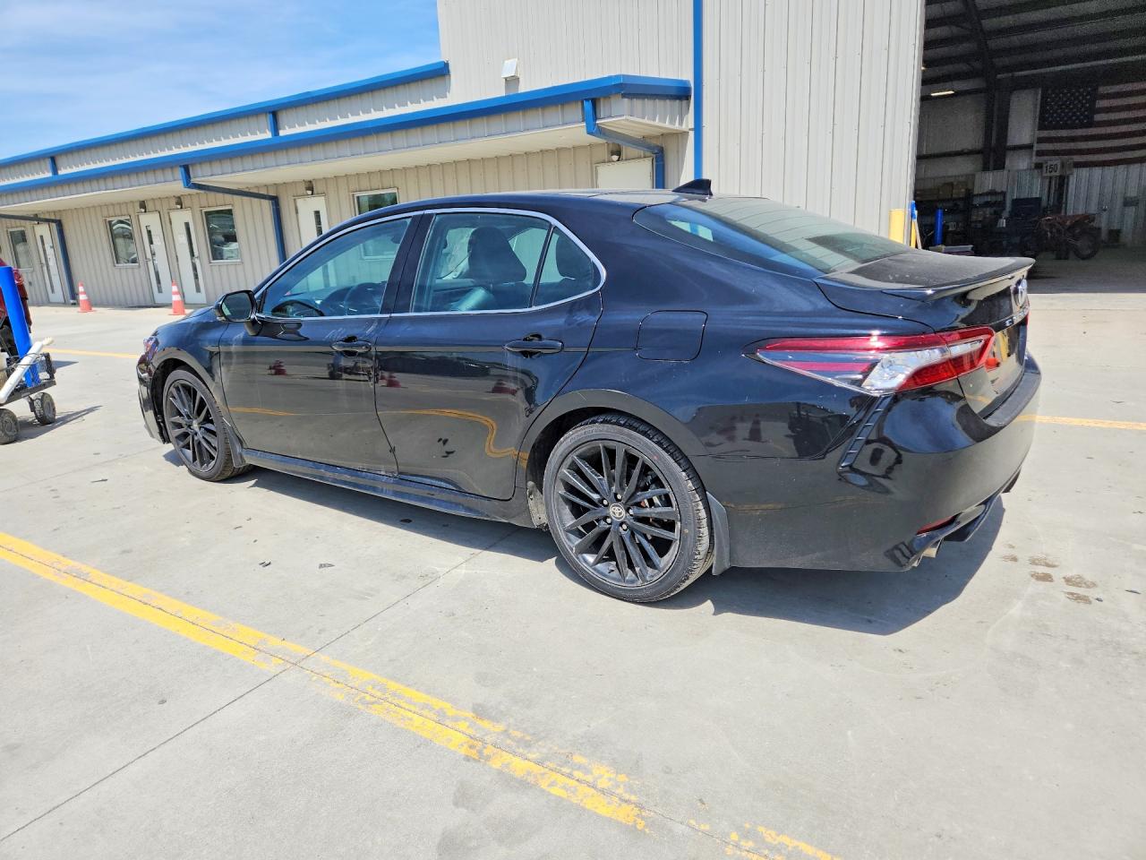 2023 TOYOTA CAMRY
