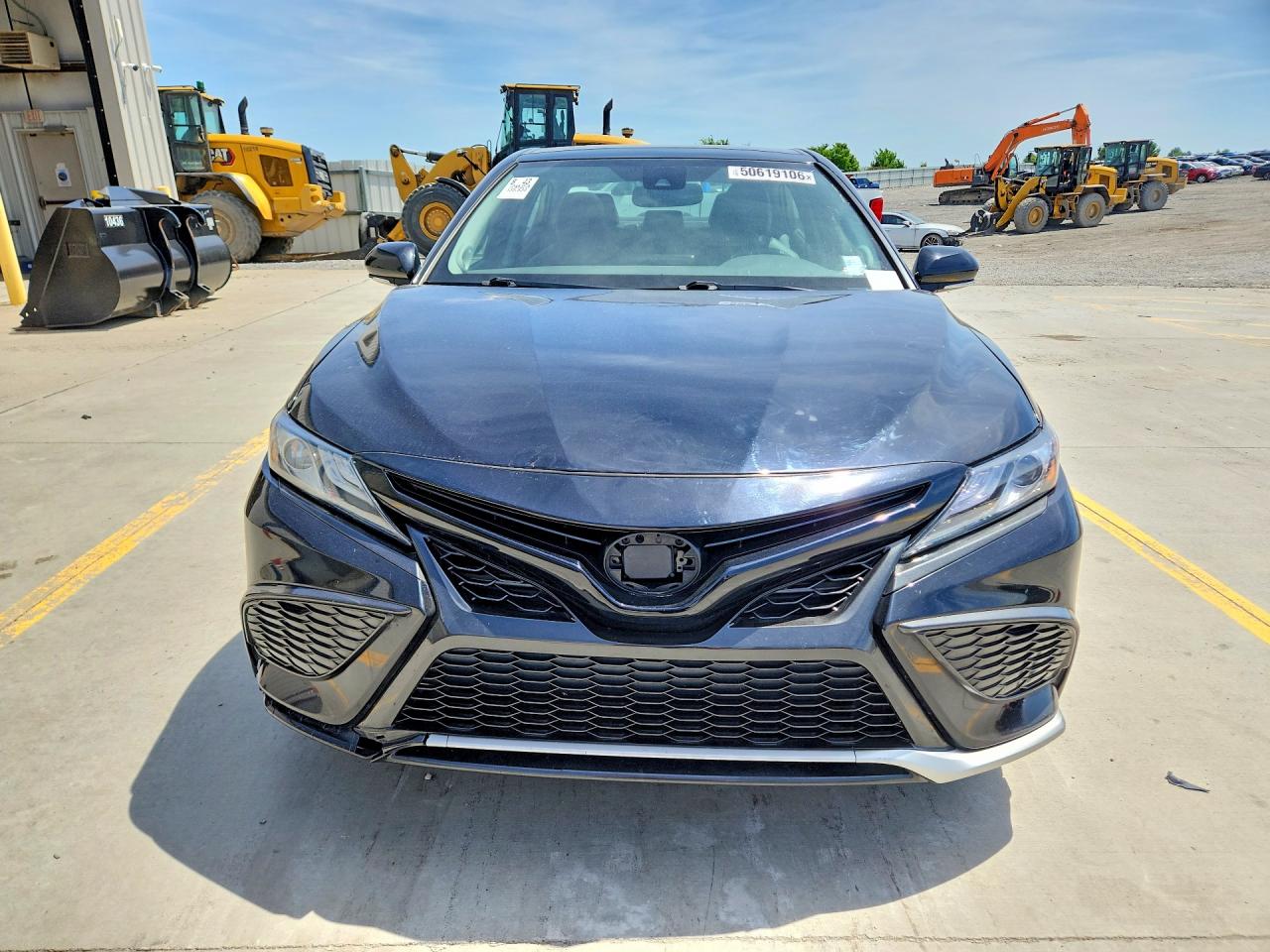 2023 TOYOTA CAMRY