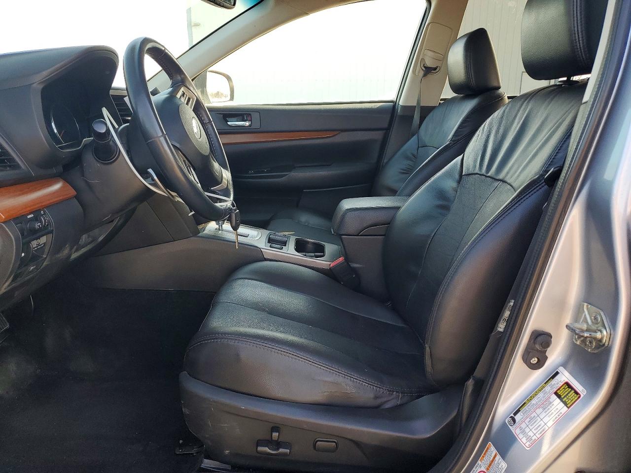 2014 SUBARU OUTBACK