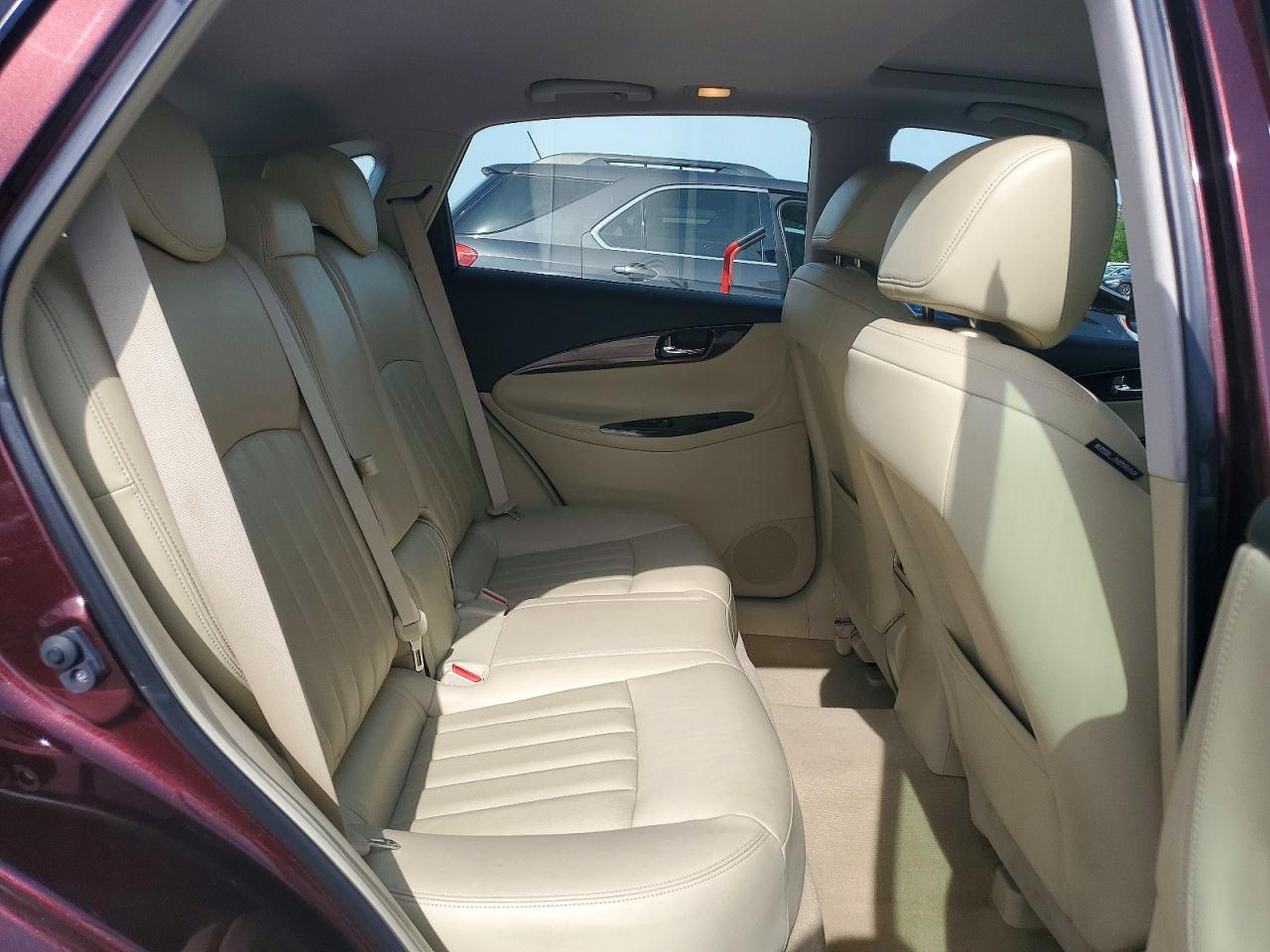 2017 INFINITI QX50