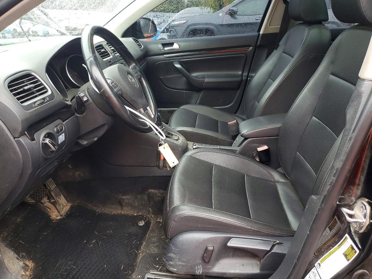 2013 VOLKSWAGEN JETTA