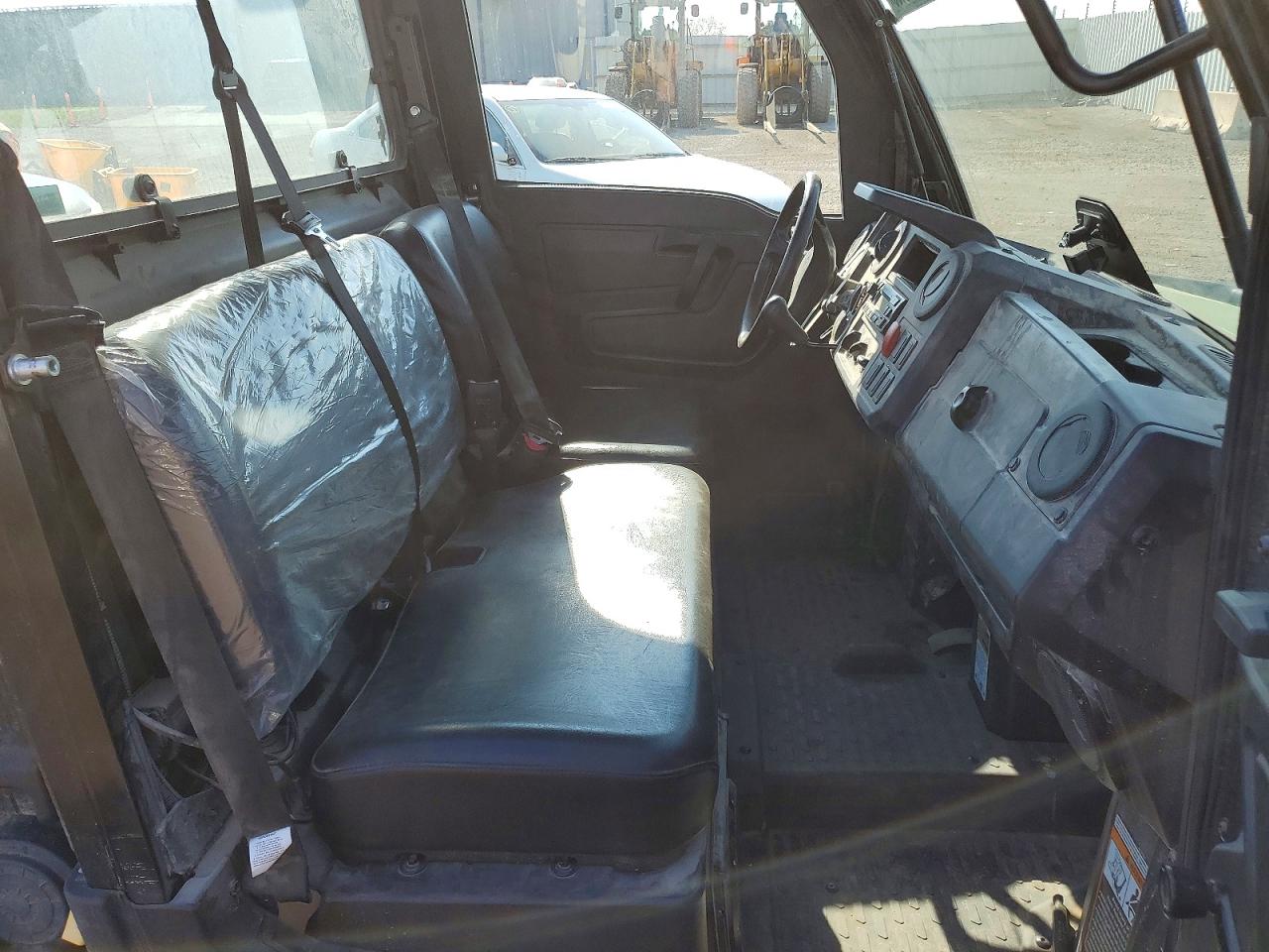 2023 JOHN DEERE XUV 835M