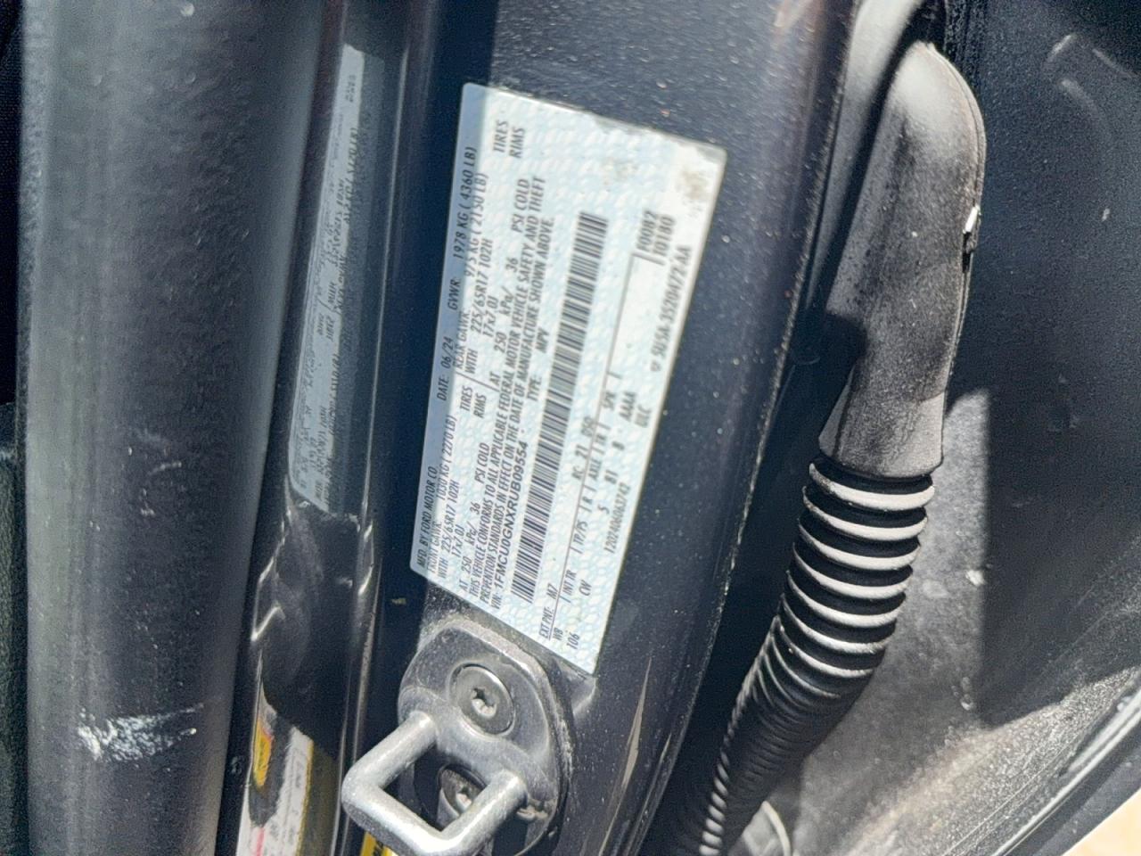 2024 FORD ESCAPE