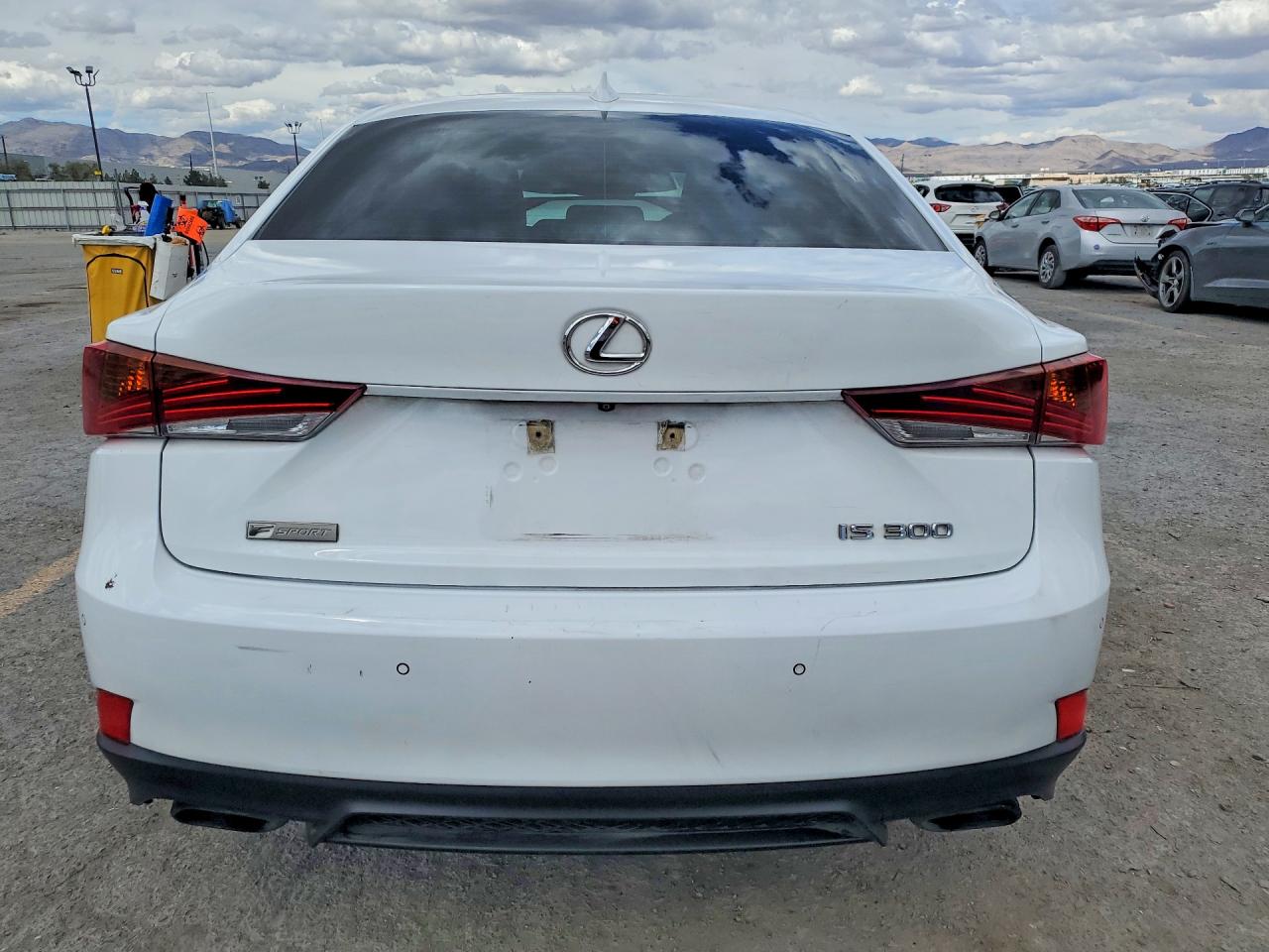 2019 LEXUS IS