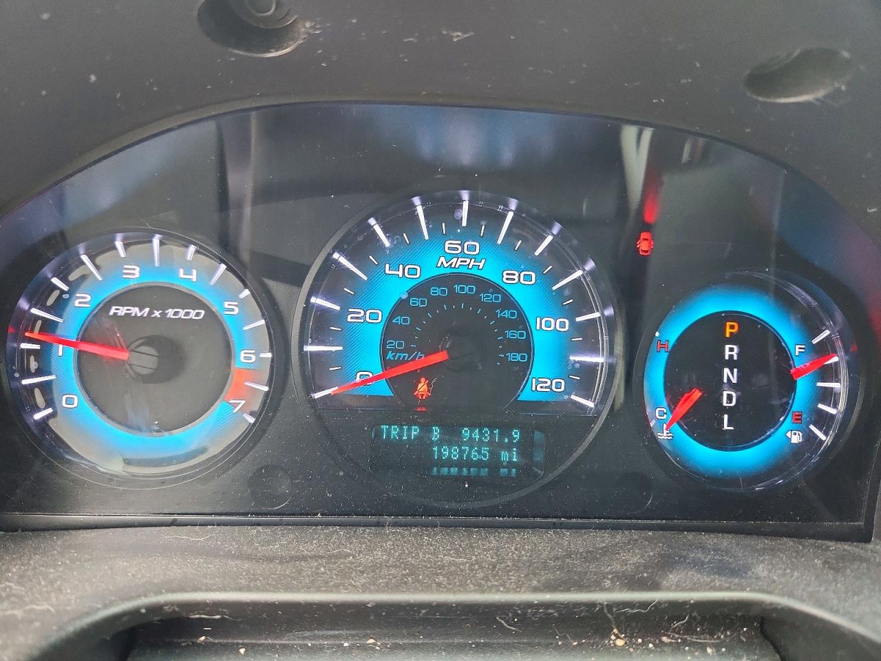 2010 FORD FUSION