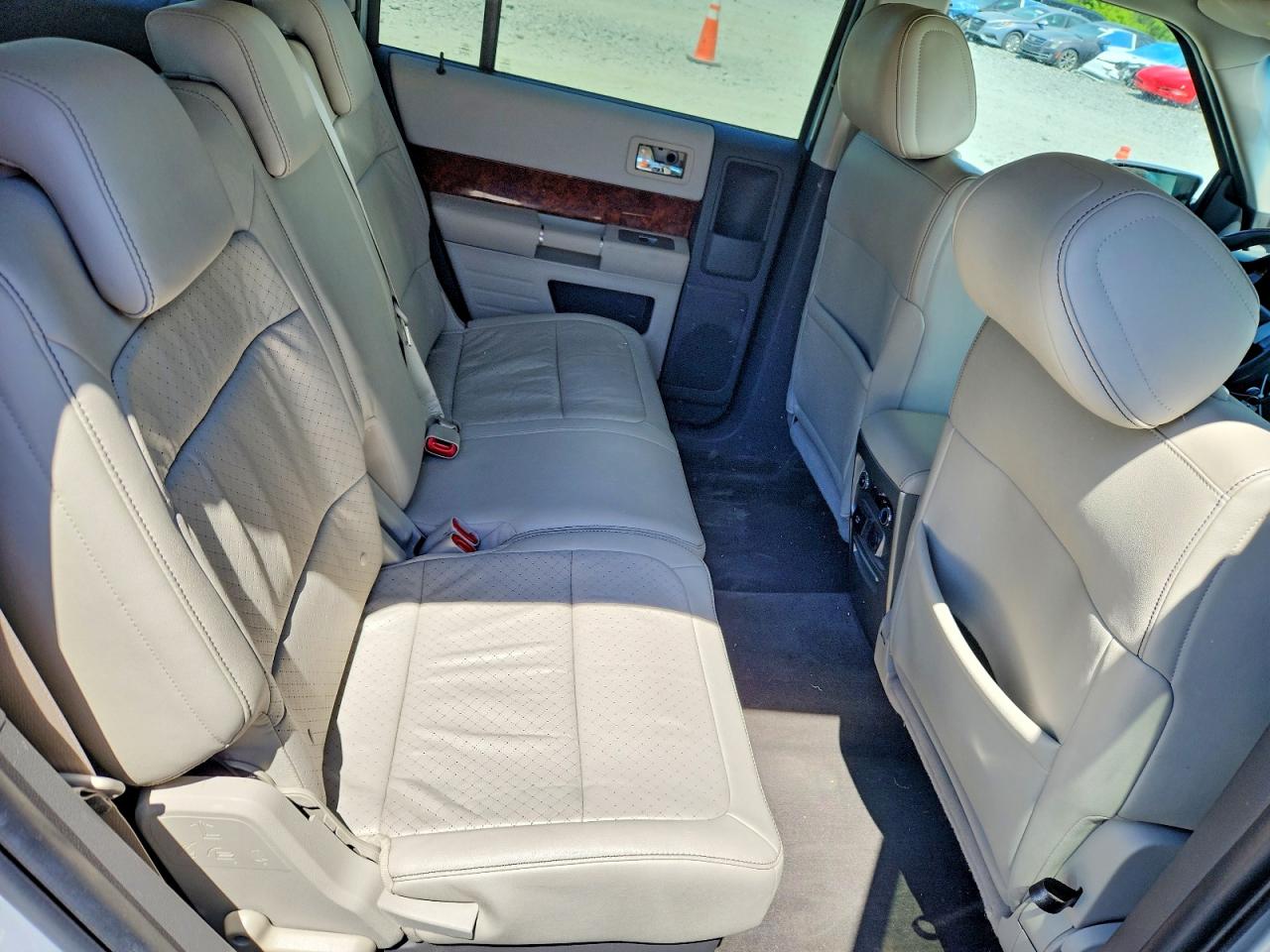 2011 FORD FLEX