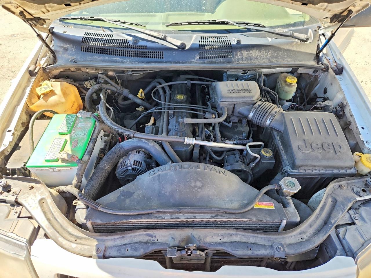 2004 JEEP CHEROKEE