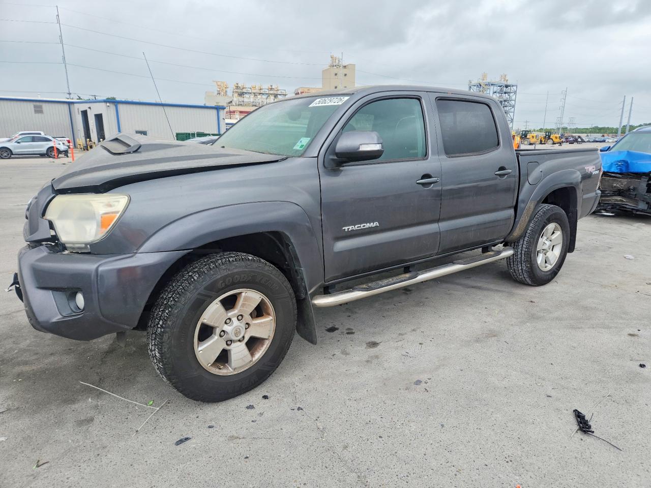 2013 TOYOTA TACOMA