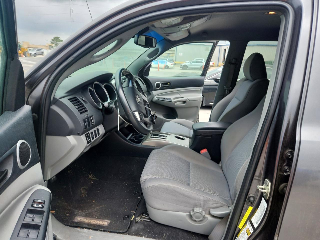 2013 TOYOTA TACOMA