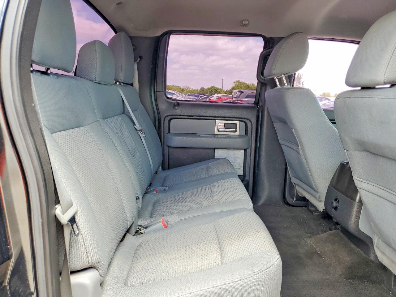 2011 FORD F150