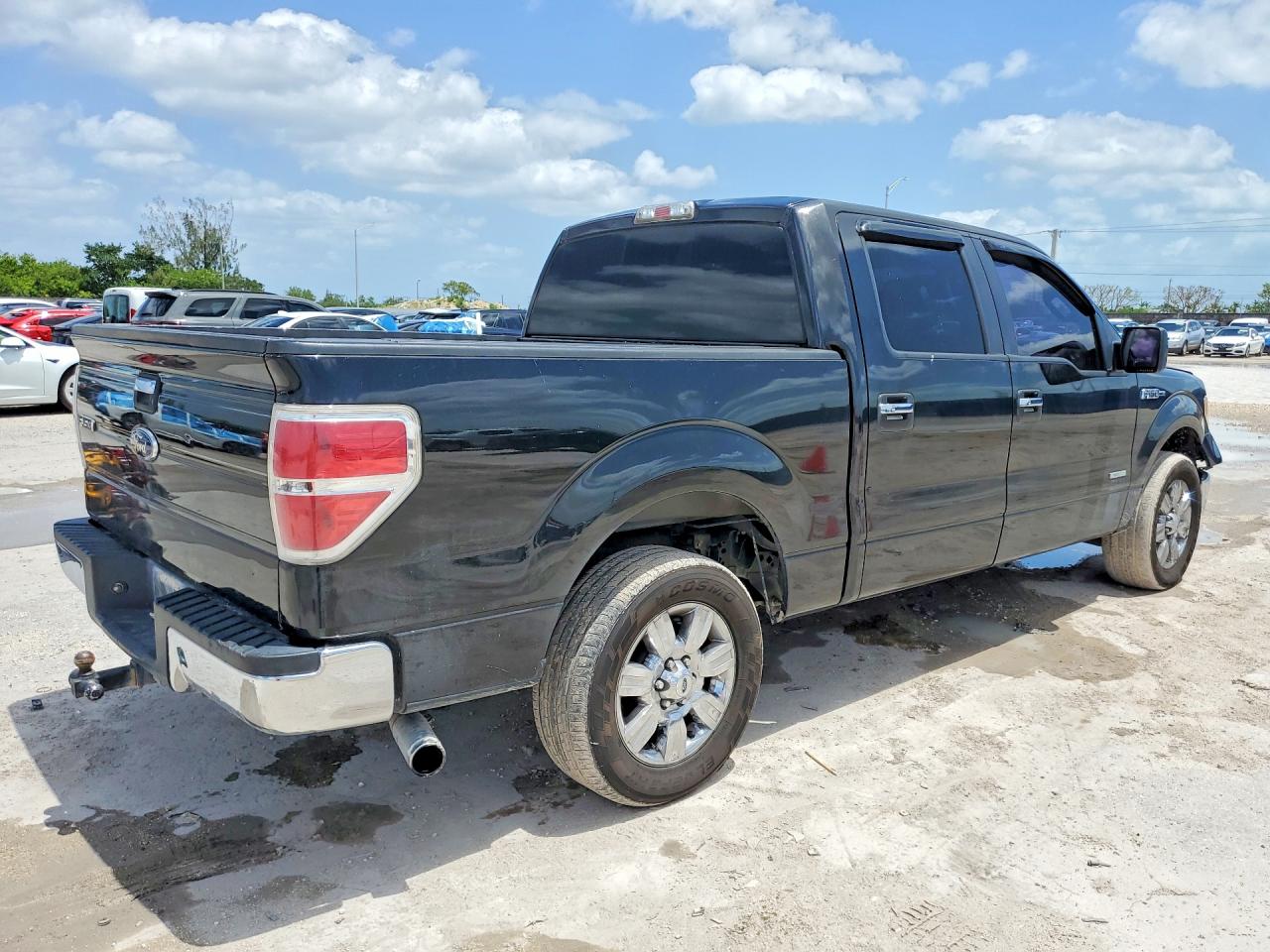 2011 FORD F150