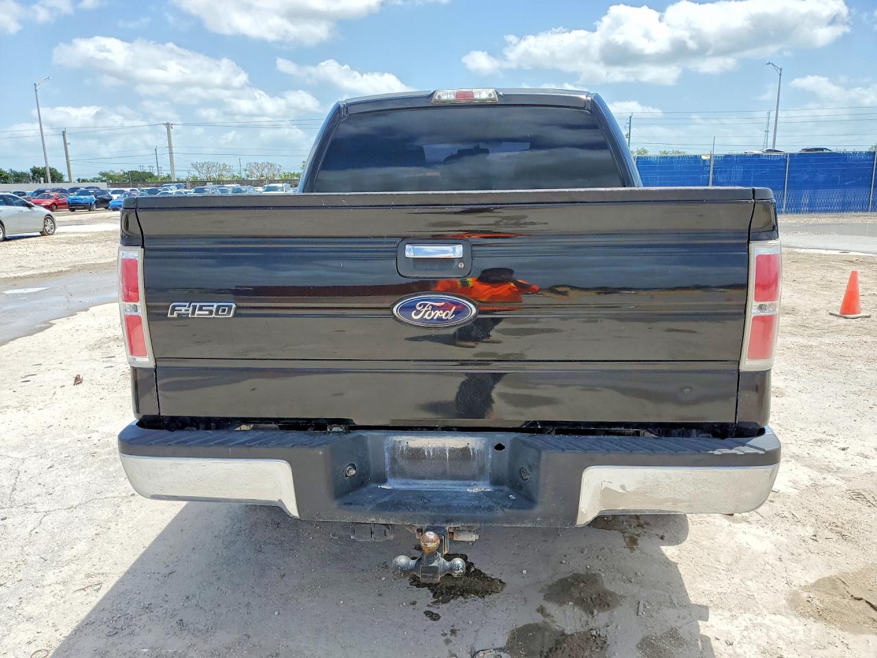 2011 FORD F150