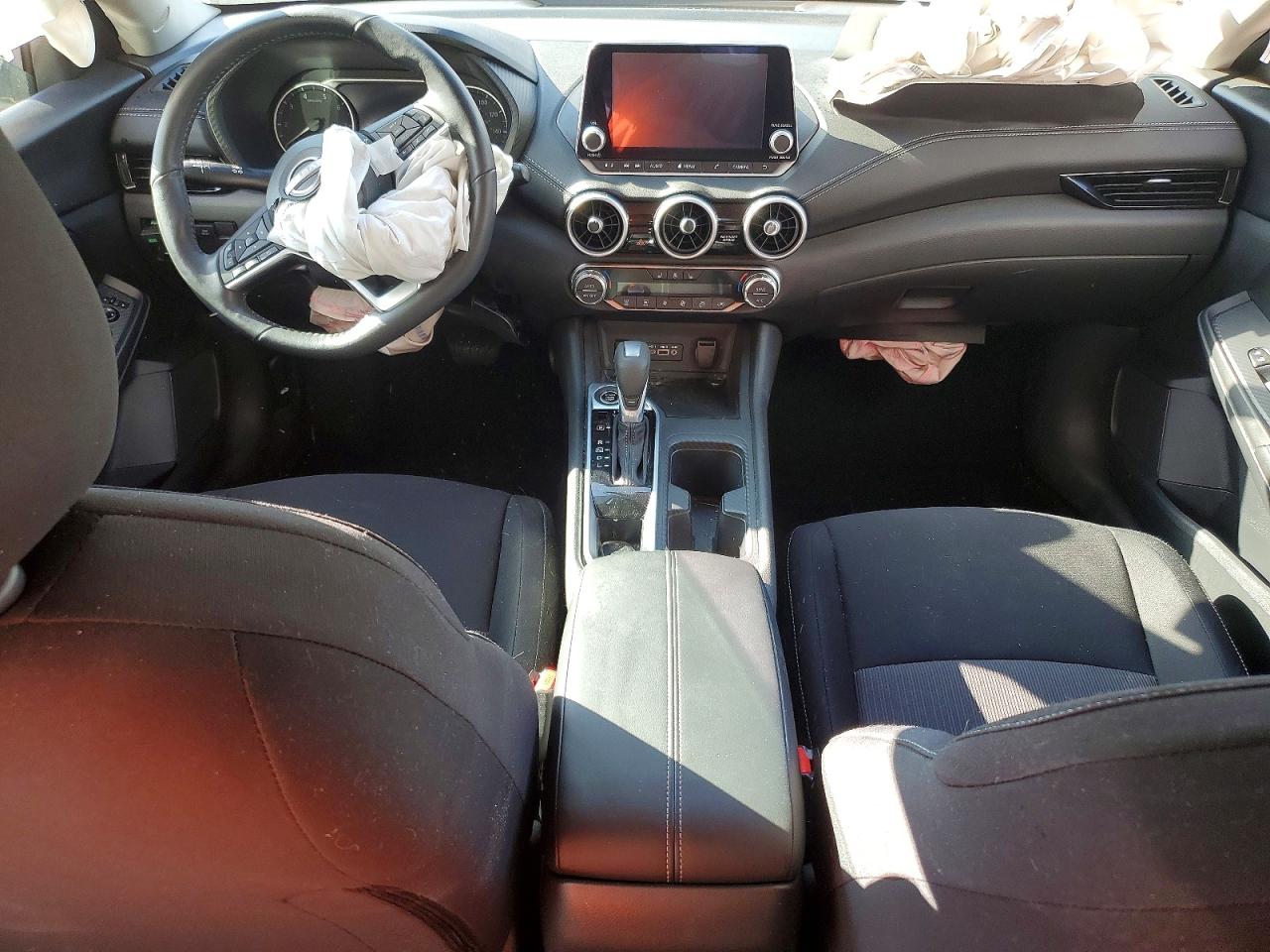 2025 NISSAN SENTRA