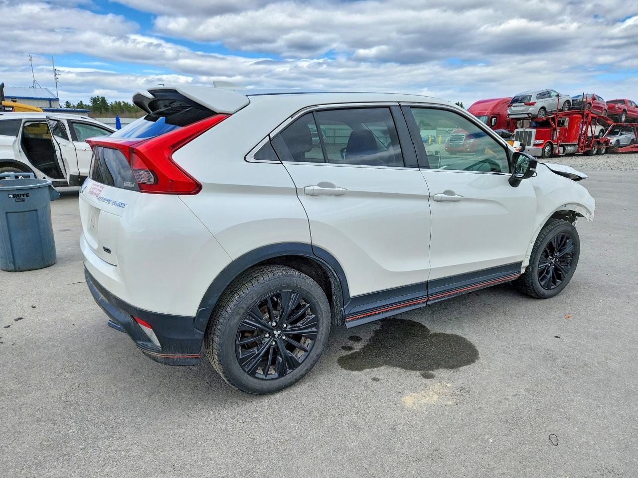 2019 MITSUBISHI ECLIPSE