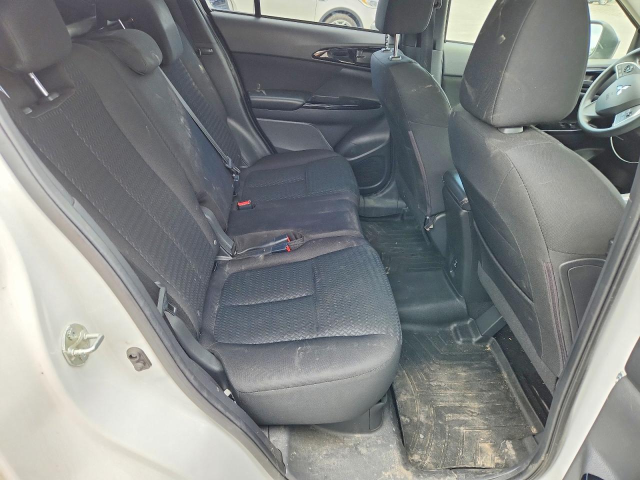2019 MITSUBISHI ECLIPSE