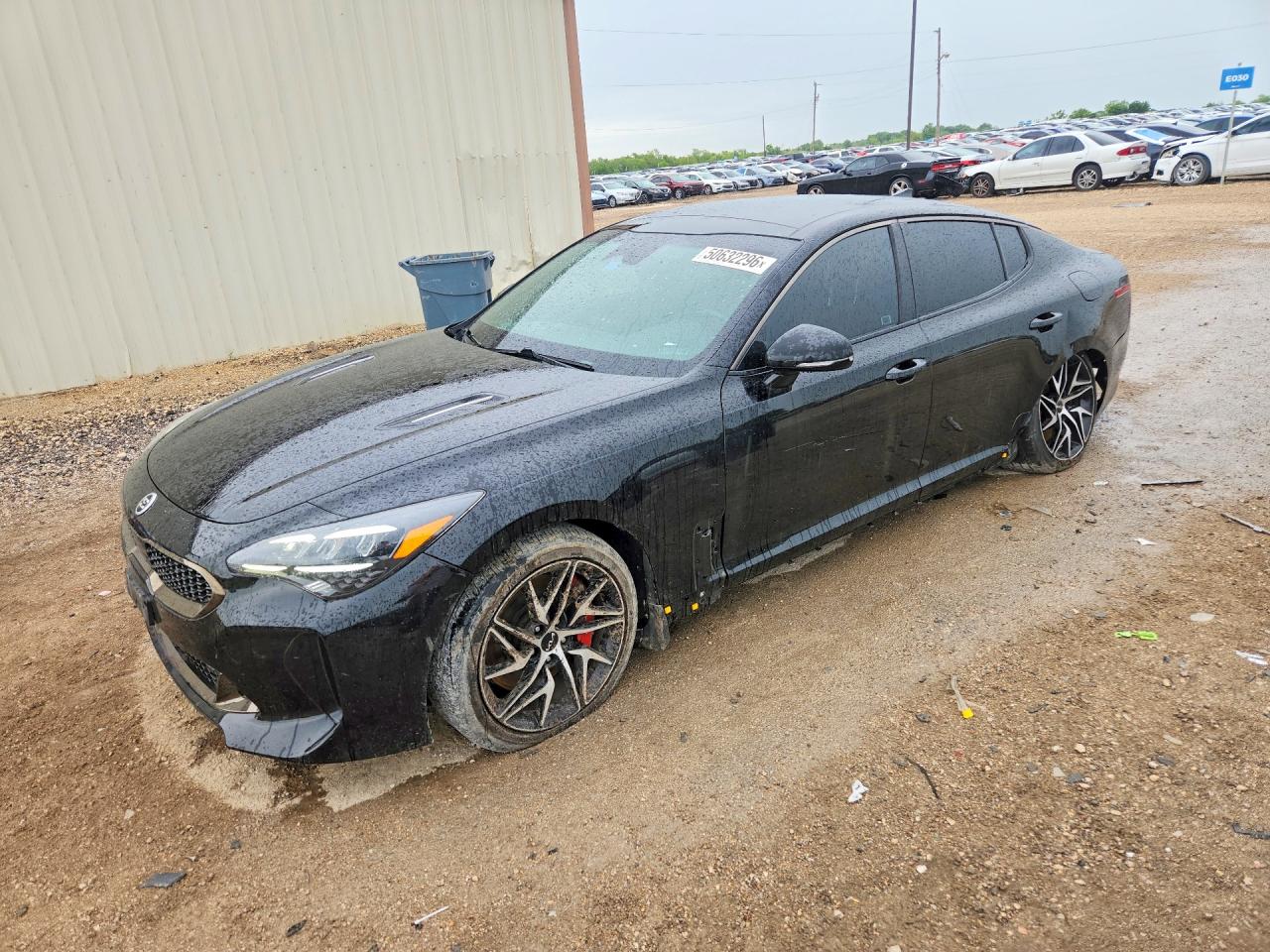2023 KIA STINGER