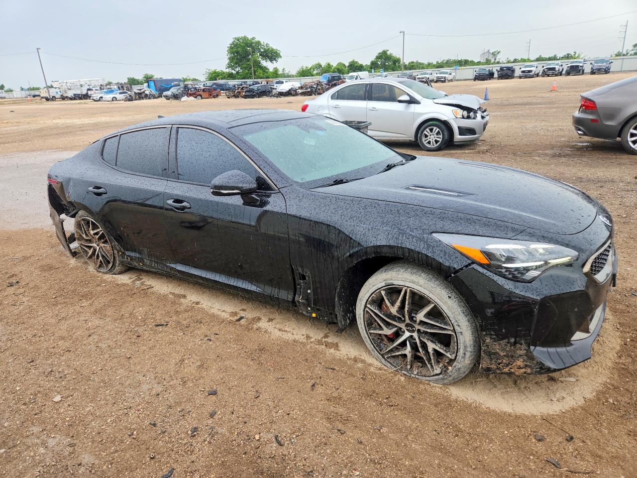 2023 KIA STINGER