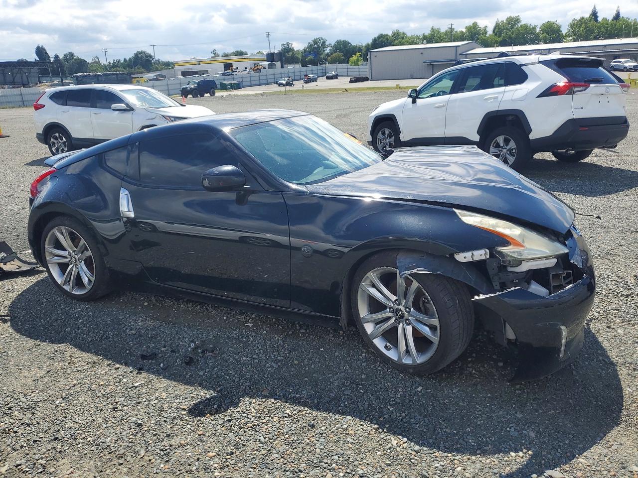 2017 NISSAN 370Z