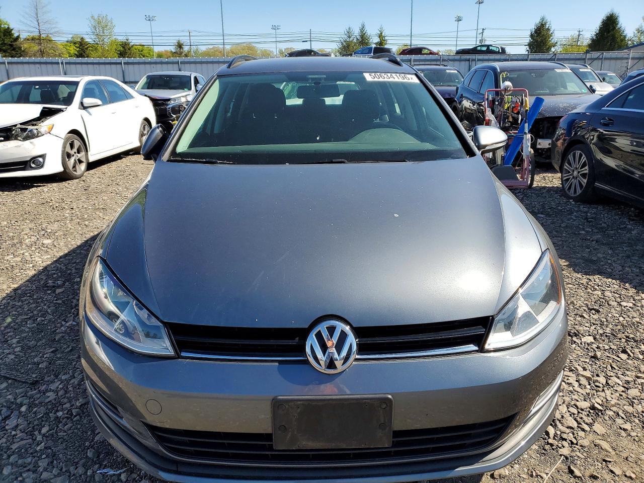 2017 VOLKSWAGEN GOLF