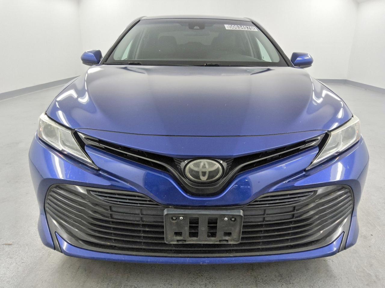 2018 TOYOTA CAMRY