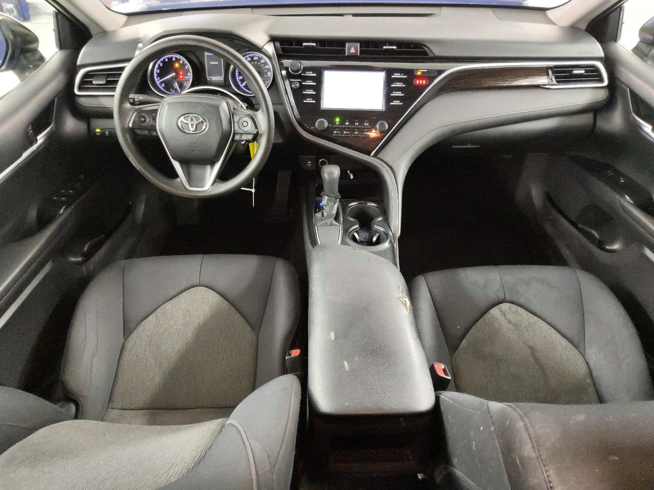 2018 TOYOTA CAMRY