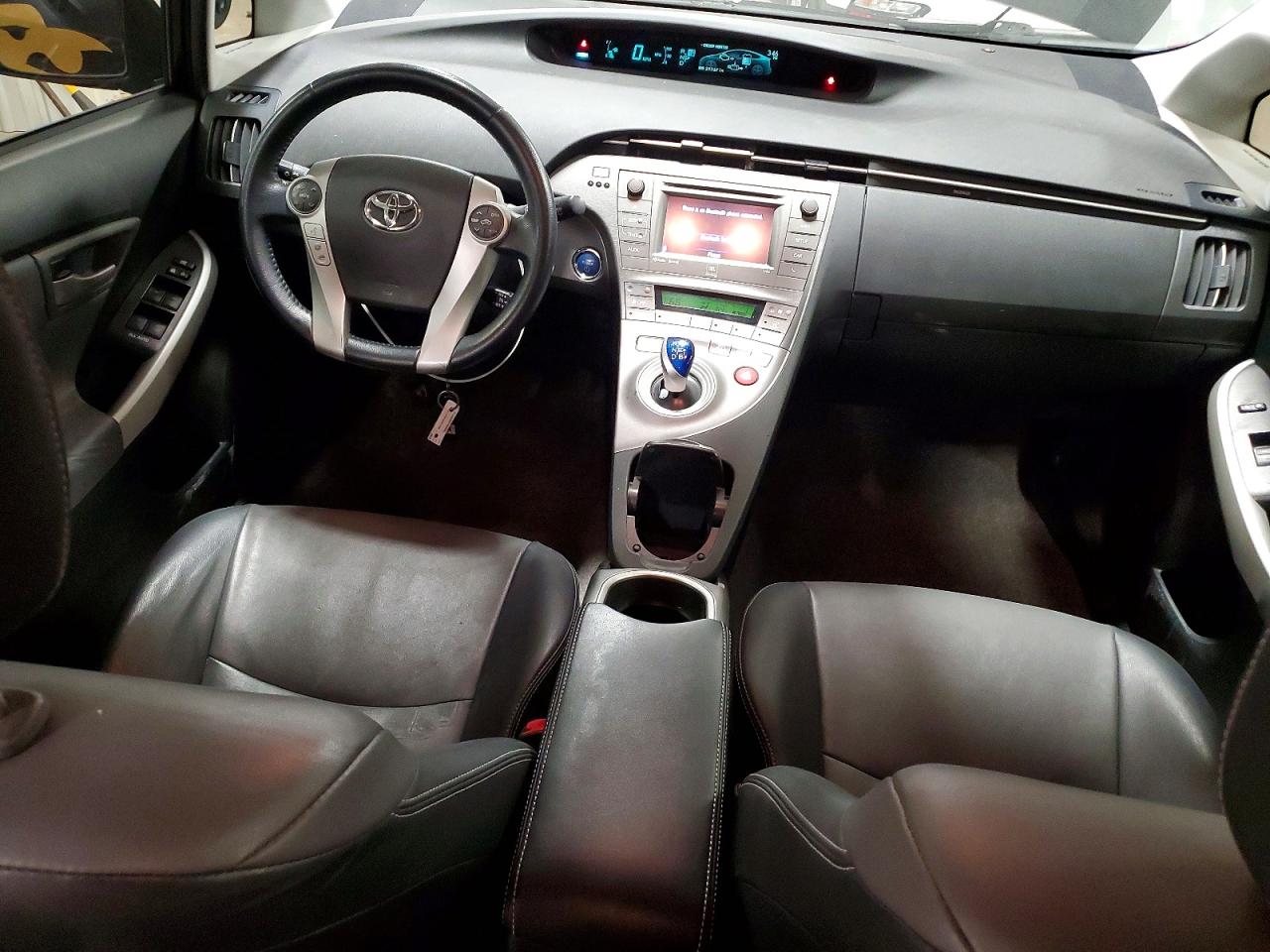 2012 TOYOTA PRIUS