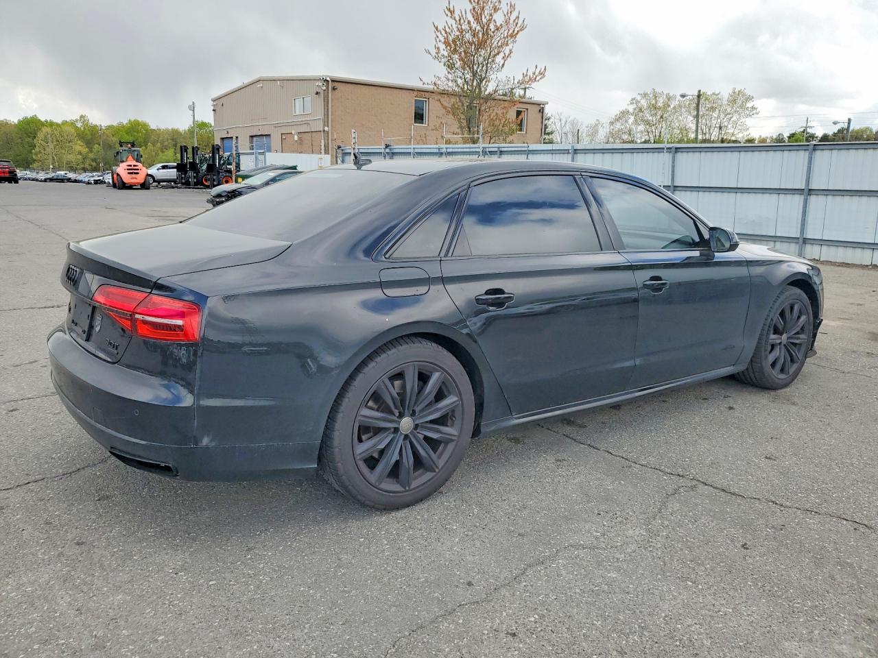 2018 AUDI A8
