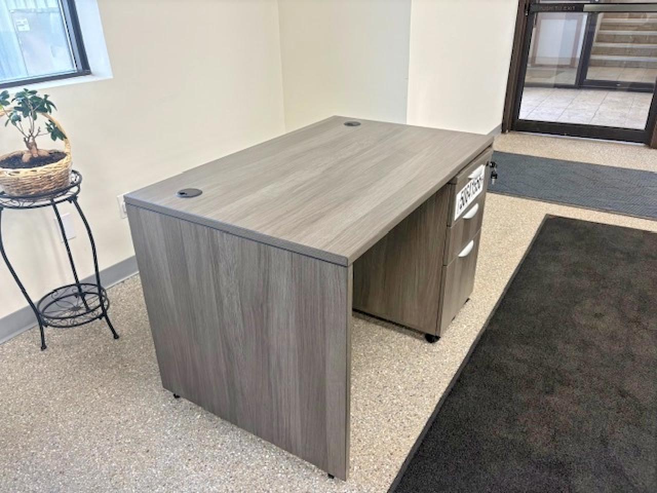 0 DESK OFFICE FUR