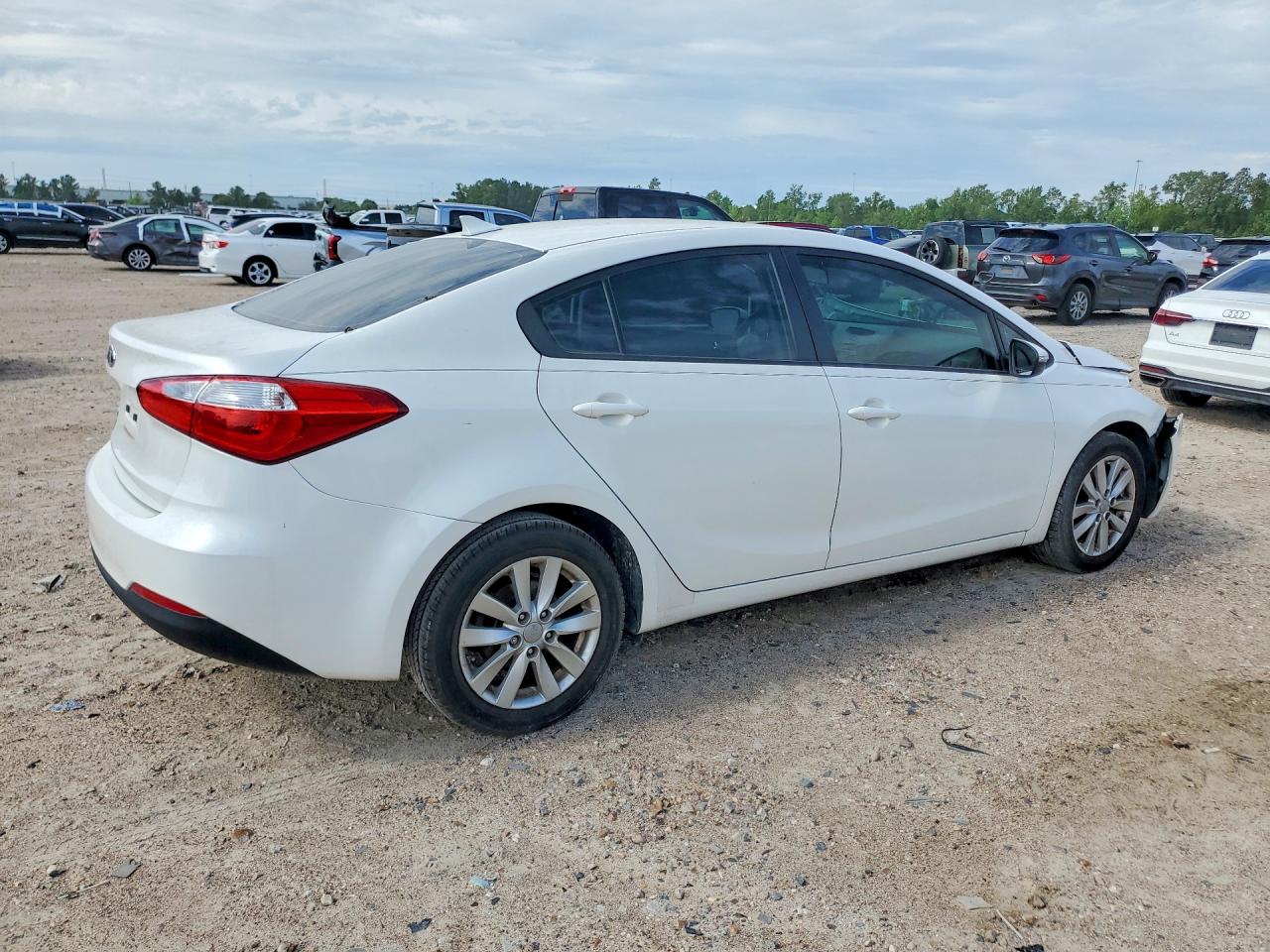 2014 KIA FORTE