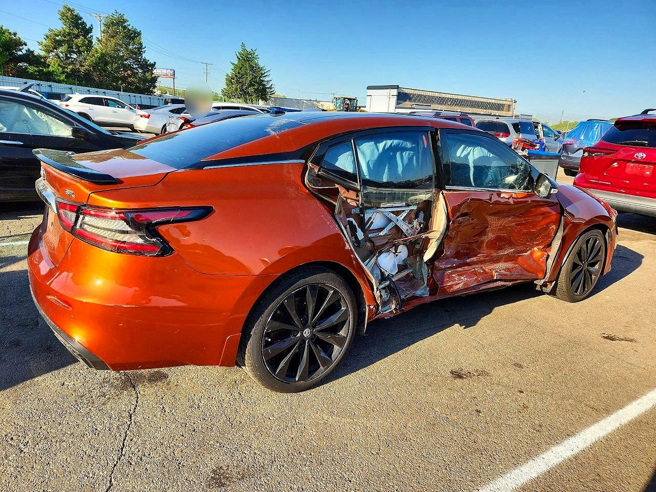 2019 NISSAN MAXIMA
