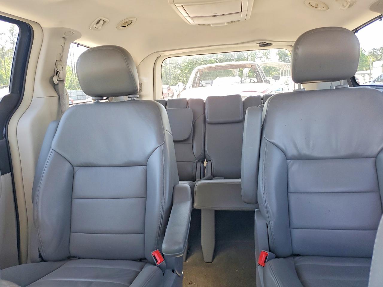2013 VOLKSWAGEN ROUTAN