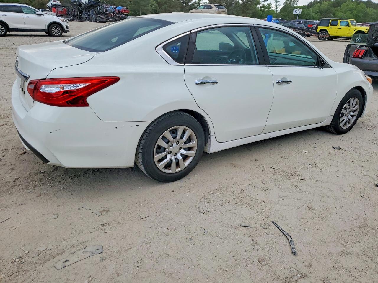 2017 NISSAN ALTIMA