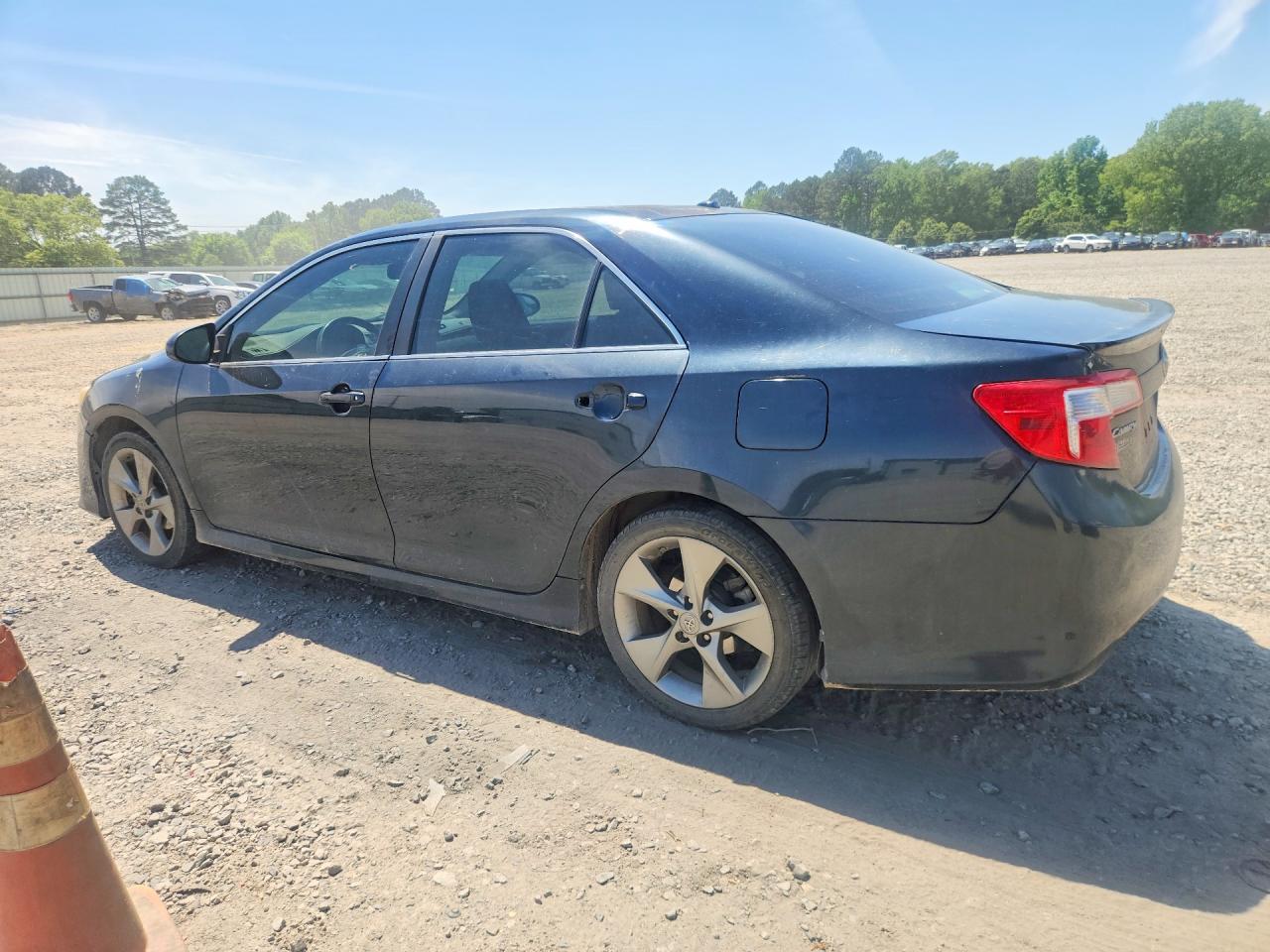 2012 TOYOTA CAMRY