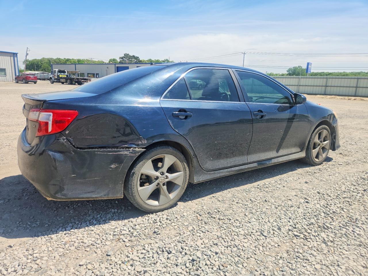 2012 TOYOTA CAMRY