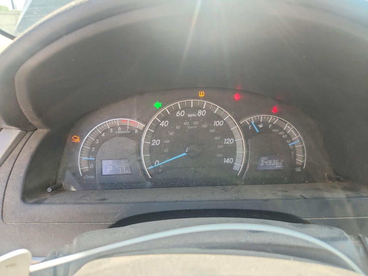 2012 TOYOTA CAMRY